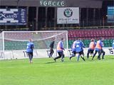 Trening Schalke na Łazienkowskiej - fot. turystka_CF