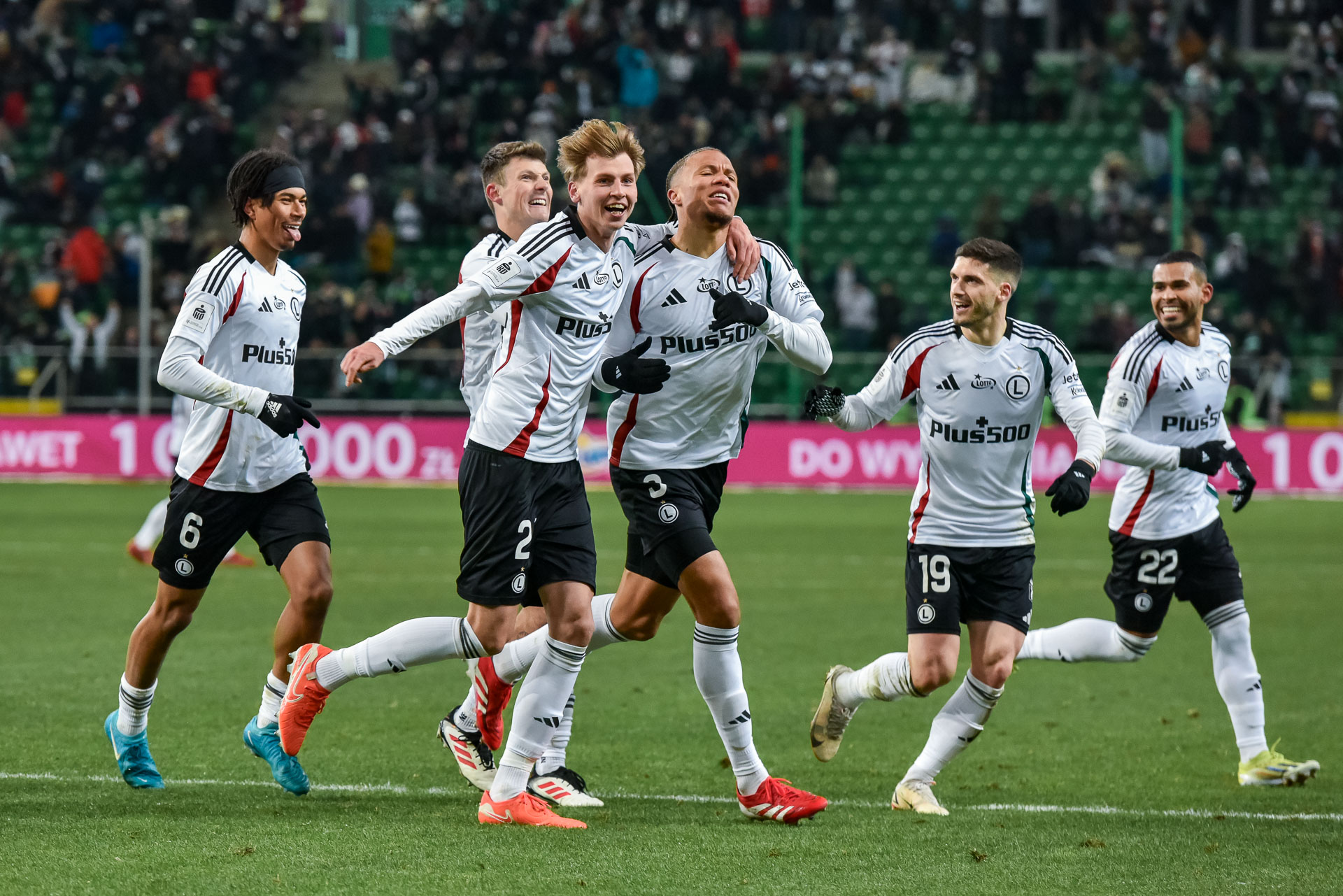 Legia Warszawa - Puszcza Niepołomice Maximillian Oyedele Marc Gual Jan Ziółkowski Steve Kapuadi, Ruben Vinagre, Juergen Elitim
