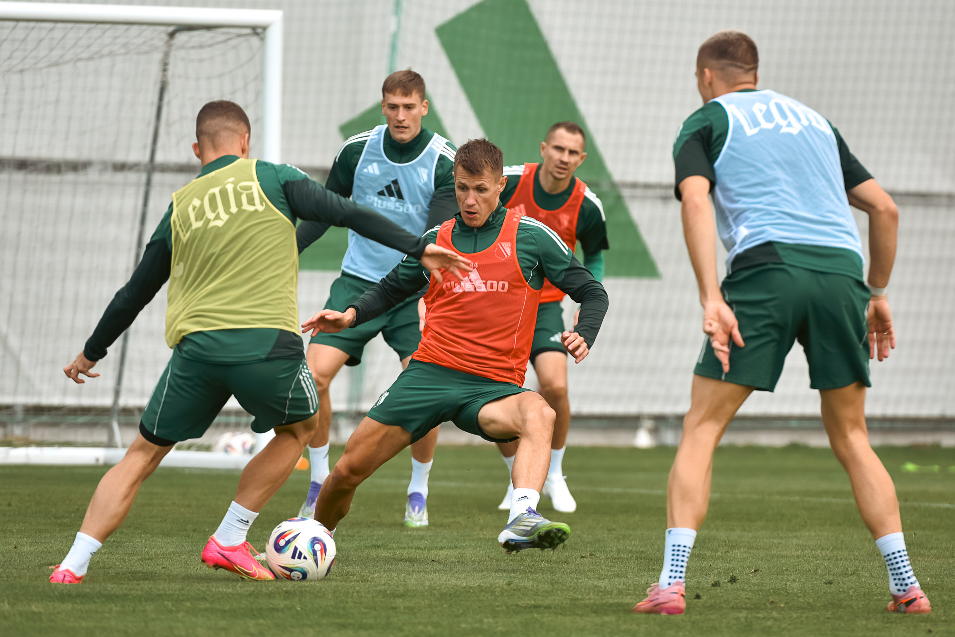 trening Damian Szymański