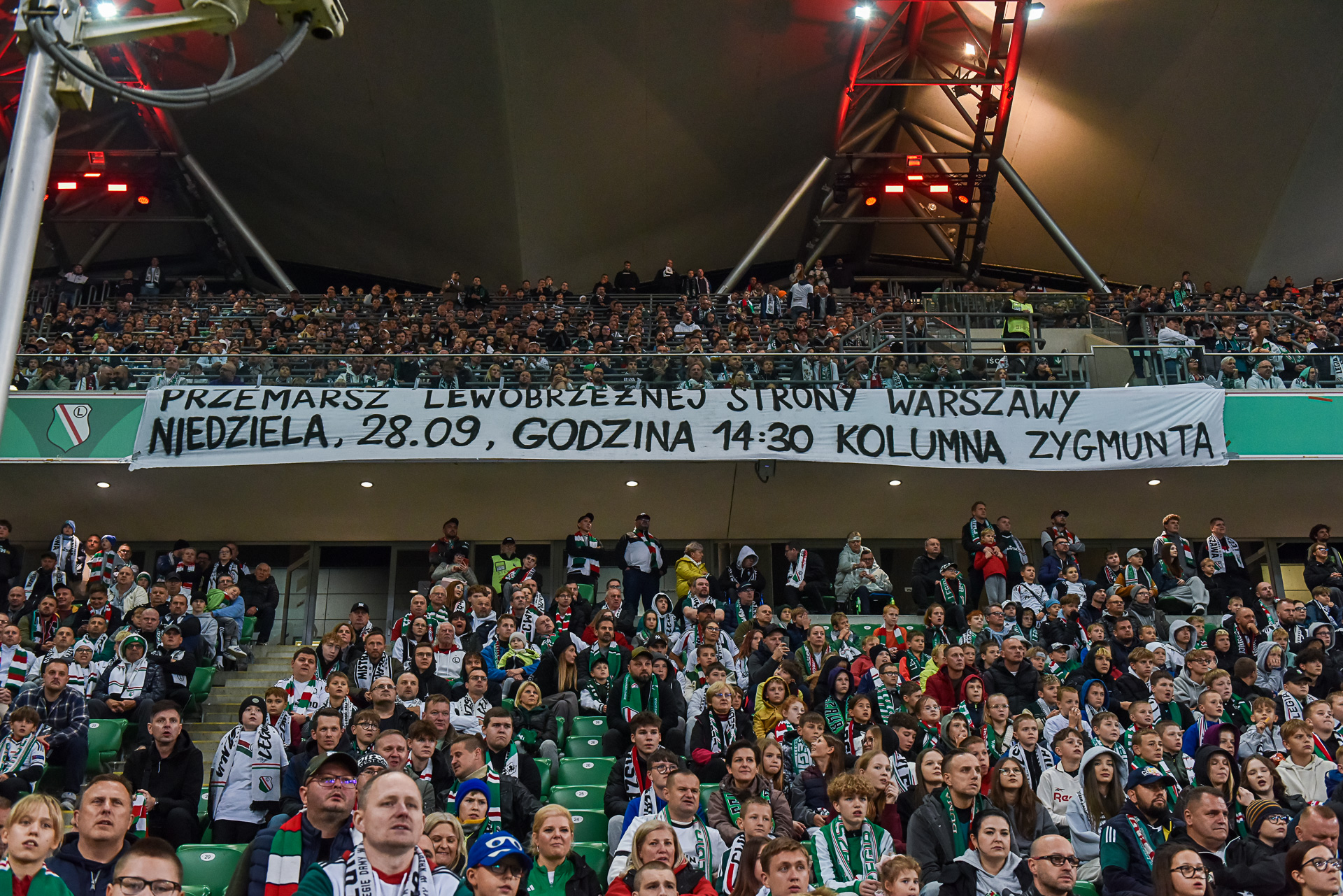 Legia Warszawa - Jagiellonia Białystok transparent przemarsz