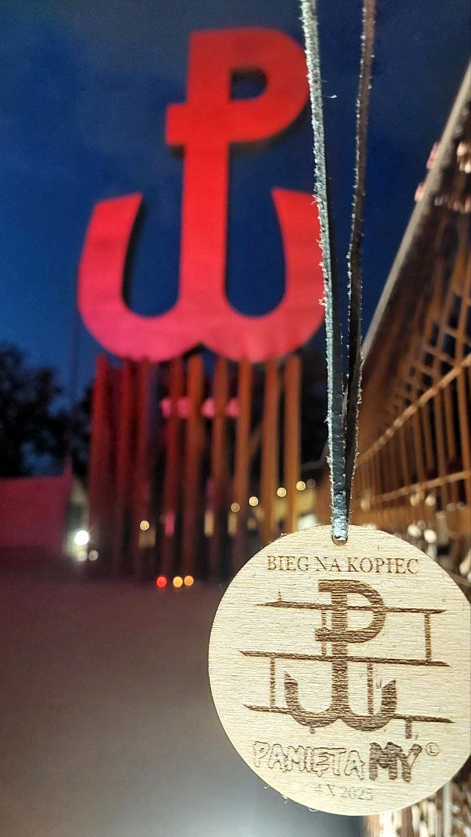 bieg na kopiec medal