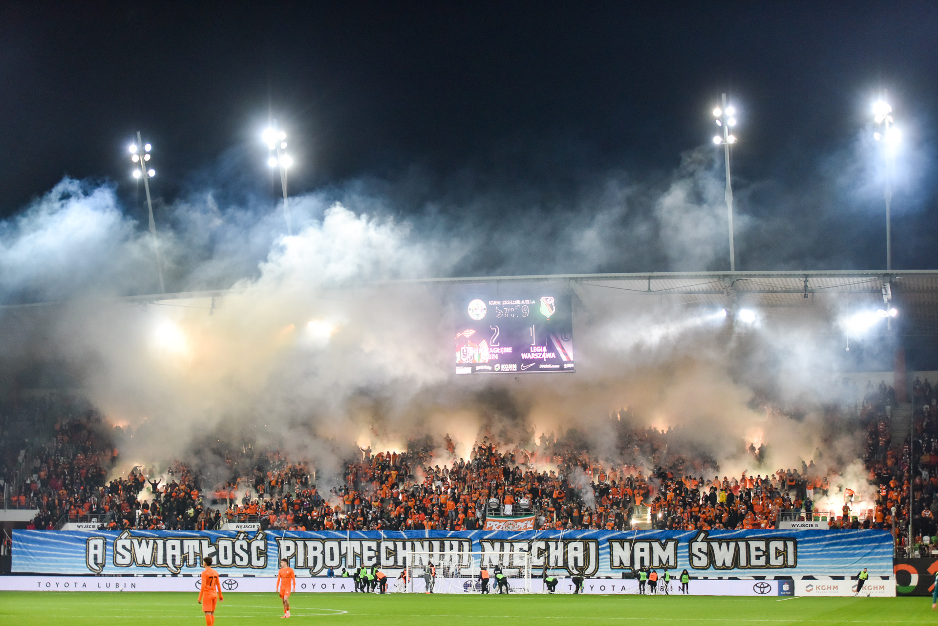 Zagłębie Lubin - Legia Warszawa oprawa ultras