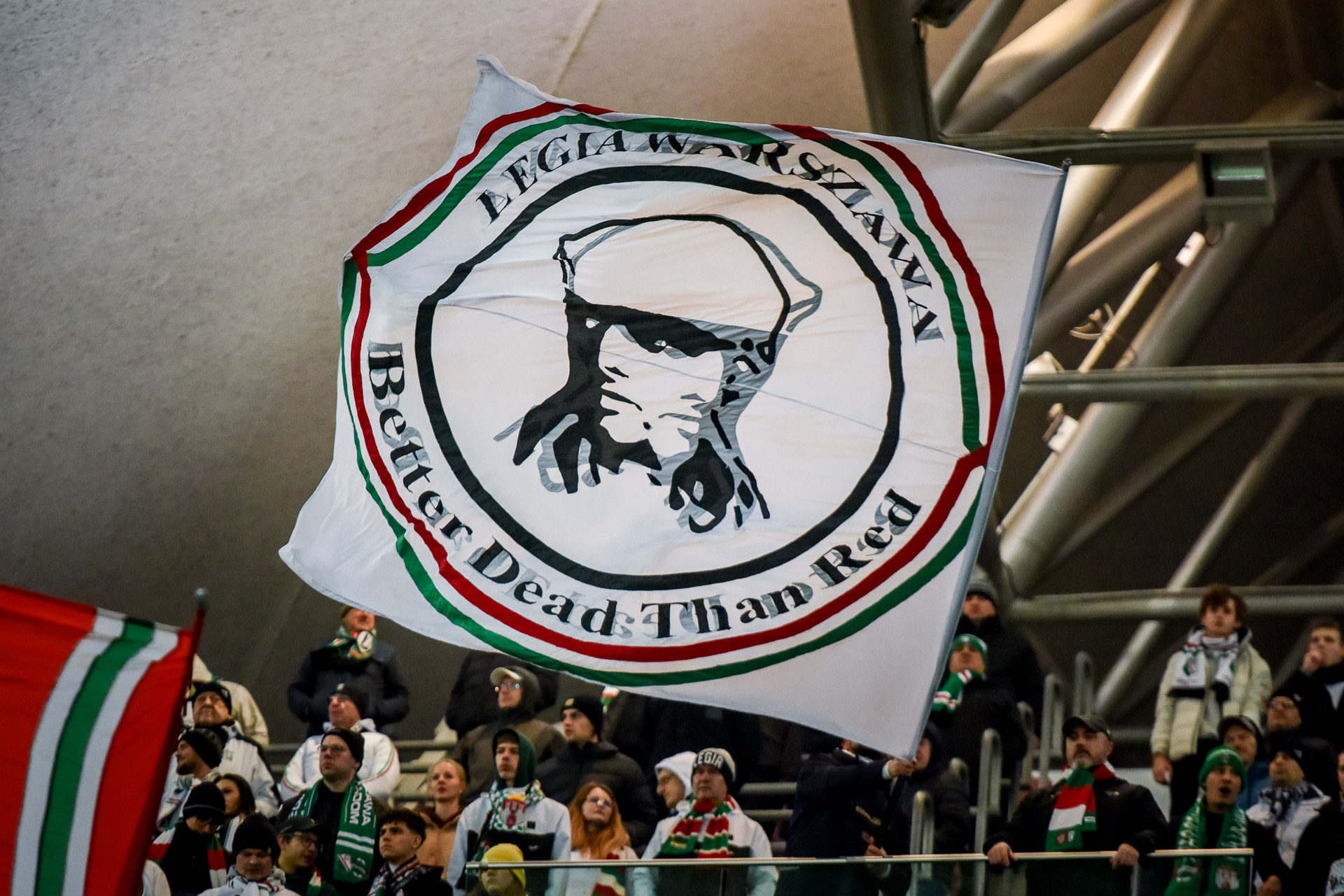 Legia Warszawa - Pogoń Szczecin flaga OFMC