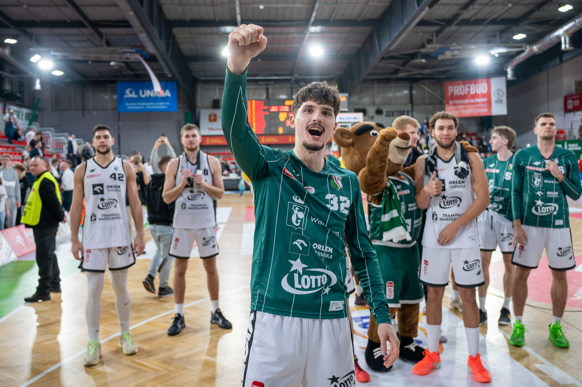 Legia Warszawa - Anwil Włocławek koszykówka Maksymilian Wilczek