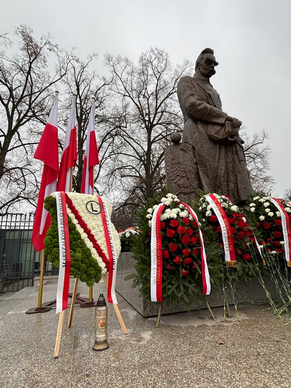 pamiętamy,wieńce