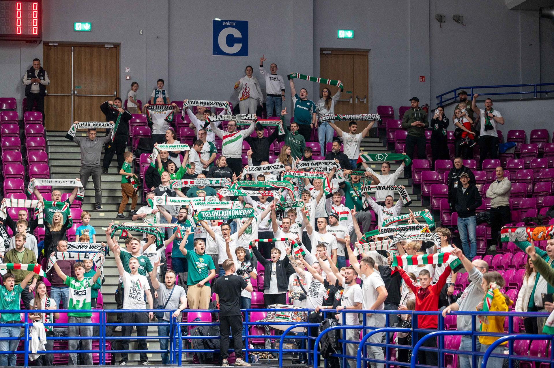 koszykówka Legia Warszawa - Rytas Wilno kibice Torwar