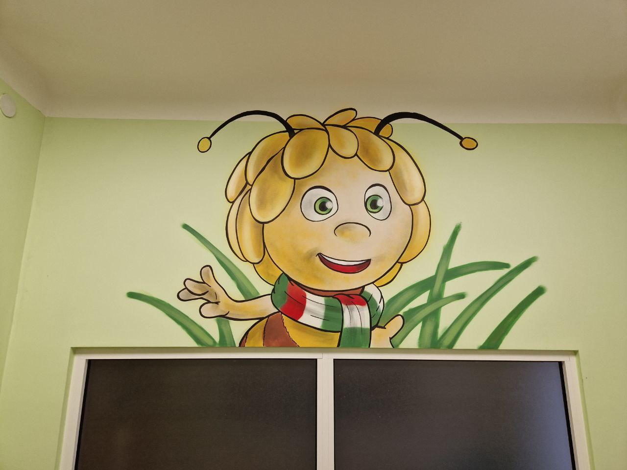 Dobrzy Ludzie,bajkowe graffiti