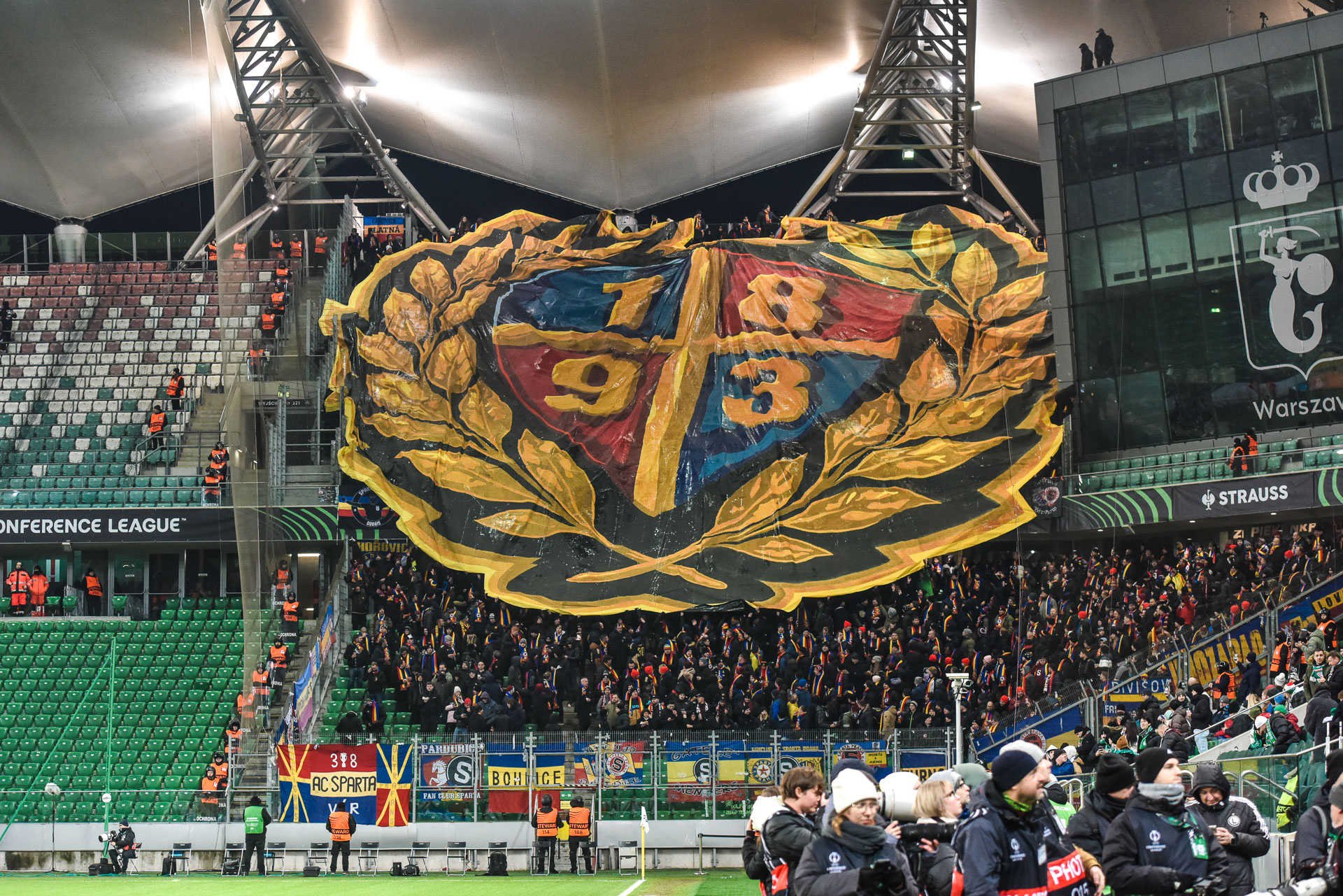 Legia Warszawa - Sparta Praga oprawa kibice goście,mecz-1586