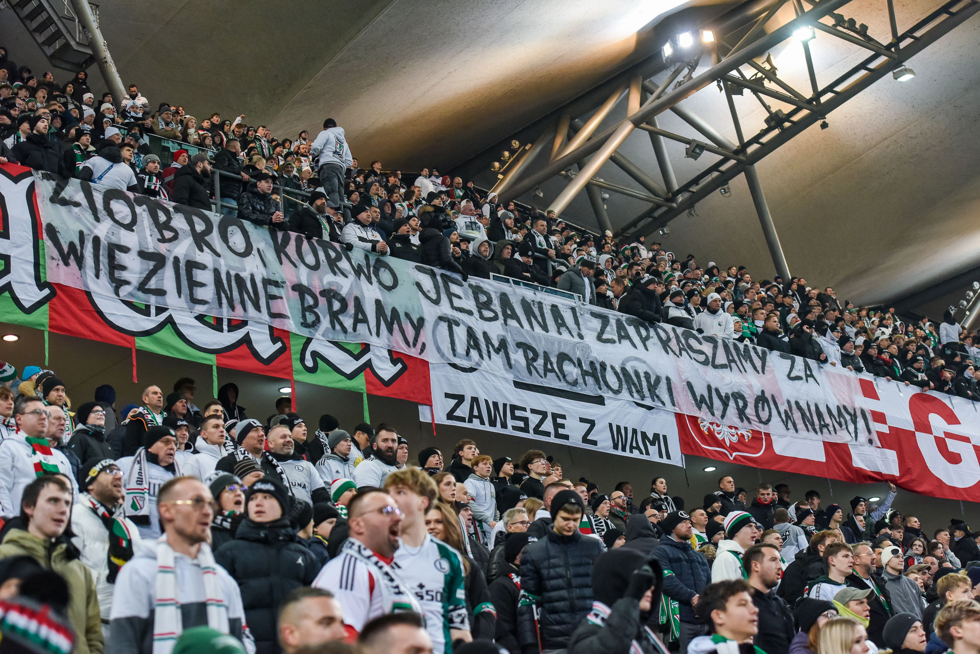 Legia Warszawa - Sparta Praga żyleta transparent ziobro,mecz-1586