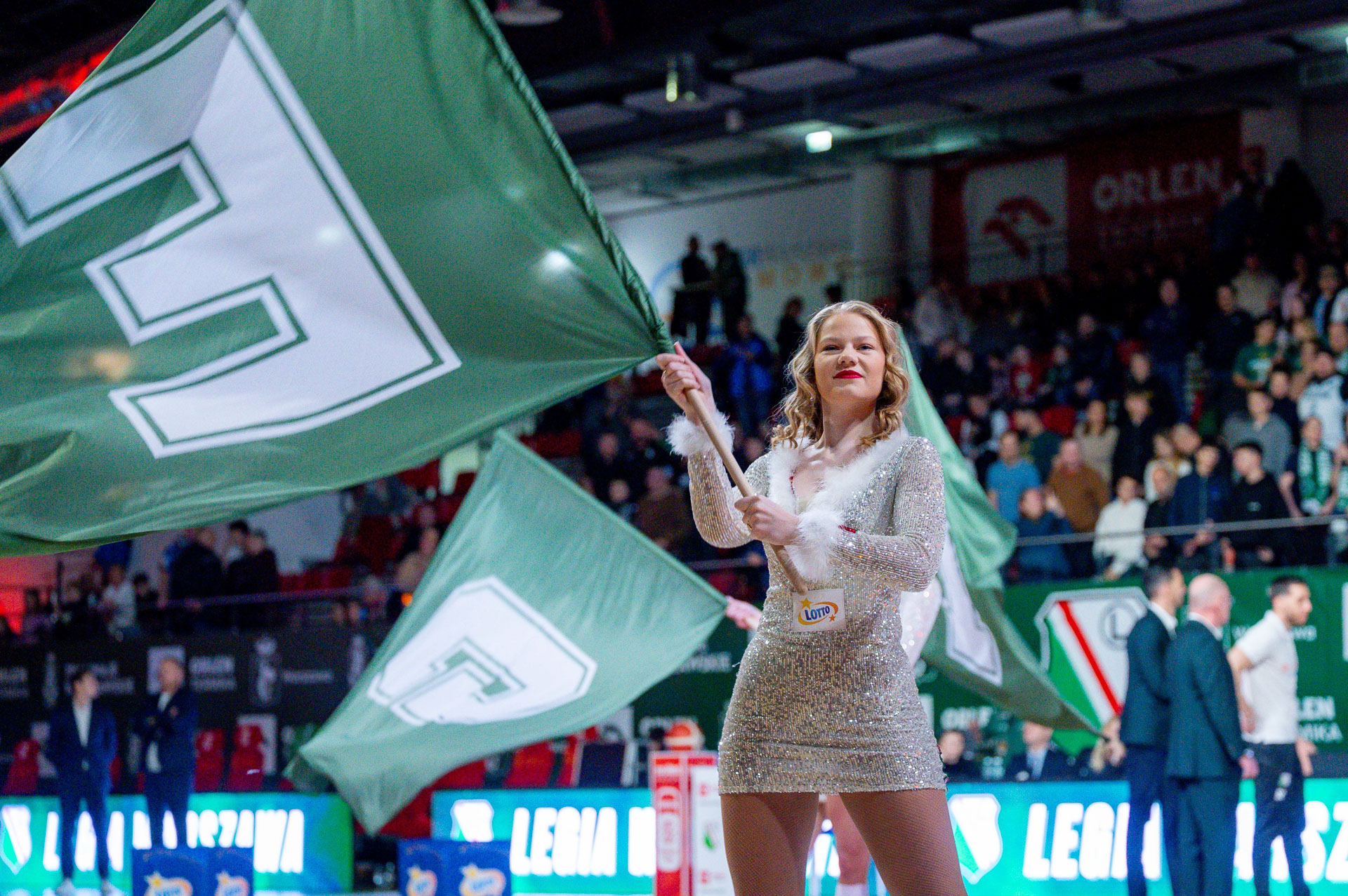koszykówka Legia Warszawa - Miasto Szkła Krosno cheereladers